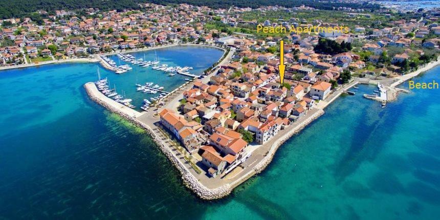 Peach Apartment'S Repic Bibinje Exterior foto